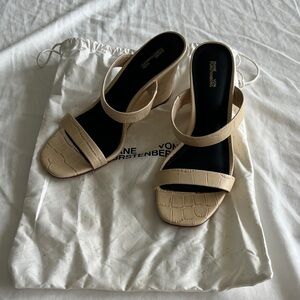 Diane Von Furstenberg Beige Croc-Embossed Double Strap Block Heel Sandals